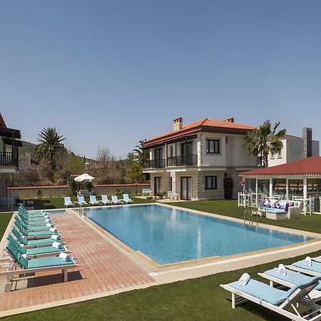 Mara Bahce Alaçatı Luaran gambar