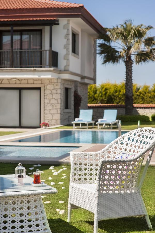Mara Bahce Alaçatı Bilik gambar